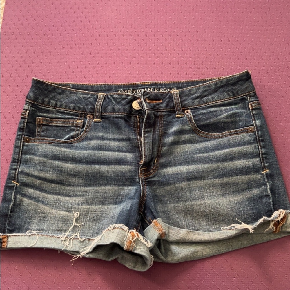 American Eagle Outfitters Women's Blue Denim Shorts